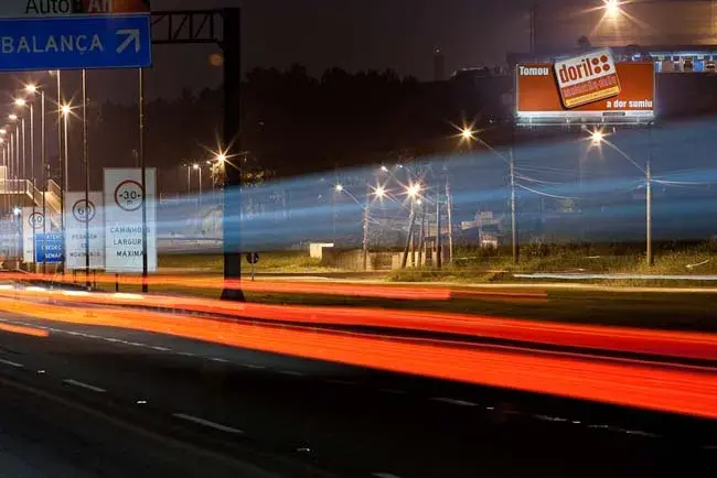 Painel Rodoviário e Front Light Rodovia Anhanguera SP-330 Imagem