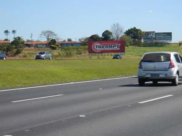 Painel na Bandeirantes Outdoor na Bandeirantes - 6