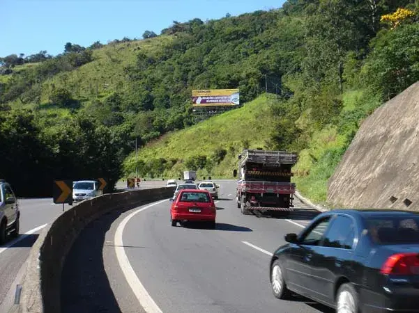 Painel Rodoviário e Front Light Rodovia Fernão Dias BR-381 - 6