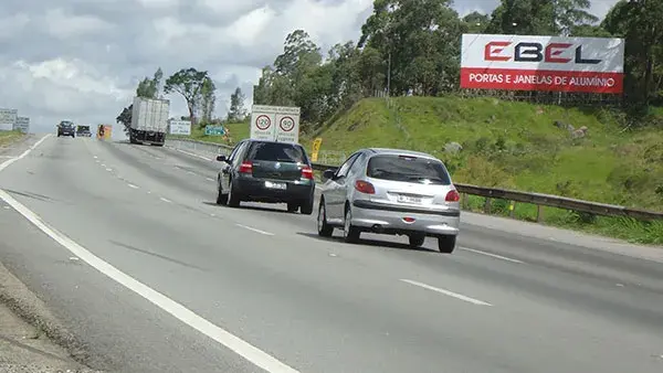 Painel Rodoviário e Front Light Rodovia Presidente Castelo Branco SP-280 - 15