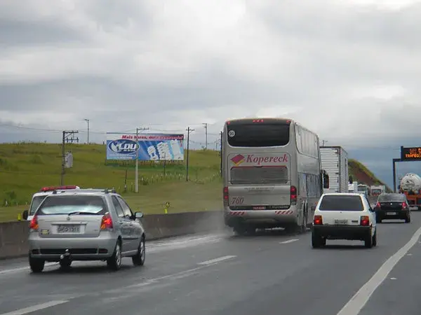 Painel Rodoviário e Front Light Rodovia Presidente Dutra BR-116 - 14